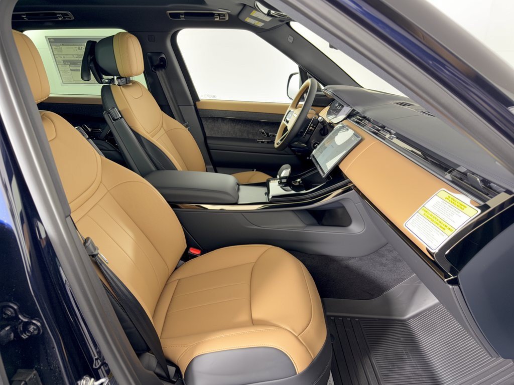 New 2027 Land Rover Range Rover Sport Dynamic SE AWD/4WD image 30