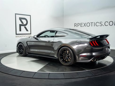 Used 2019 Ford Mustang Shelby GT350 w/ Technology Package image 9
