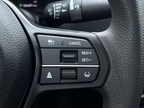 Used 2025 Honda Accord SE image 30