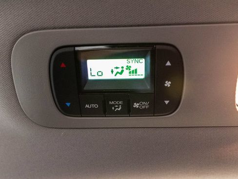 Used 2024 Honda Odyssey EX-L image 33