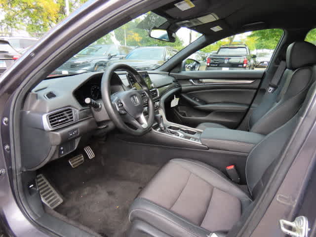 Used 2019 Honda Accord Sport image 2