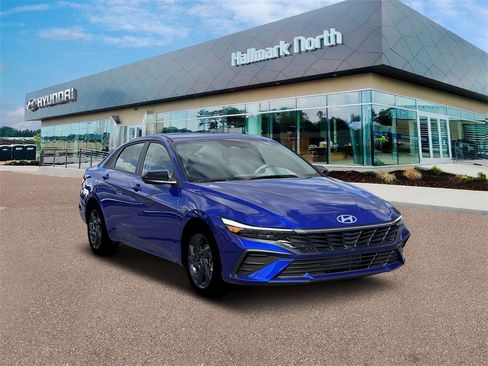 New 2026 Hyundai Elantra Sport image 11