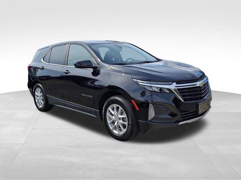 Used 2023 Chevrolet Equinox LT FWD image 1