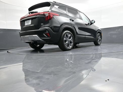 Certified 2024 Kia Seltos S AWD/4WD image 29