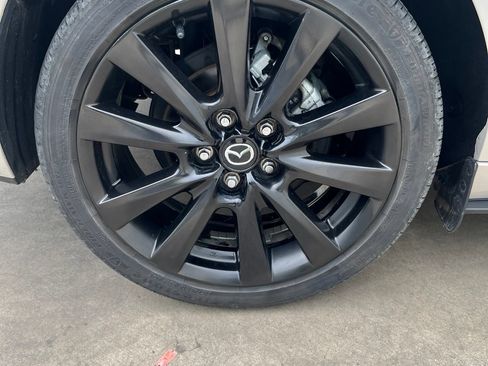 Used 2024 MAZDA MAZDA3 s FWD image 26