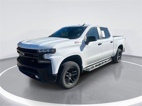 Used 2021 Chevrolet Silverado 1500 LT Trail Boss w/ Convenience Package II image 1