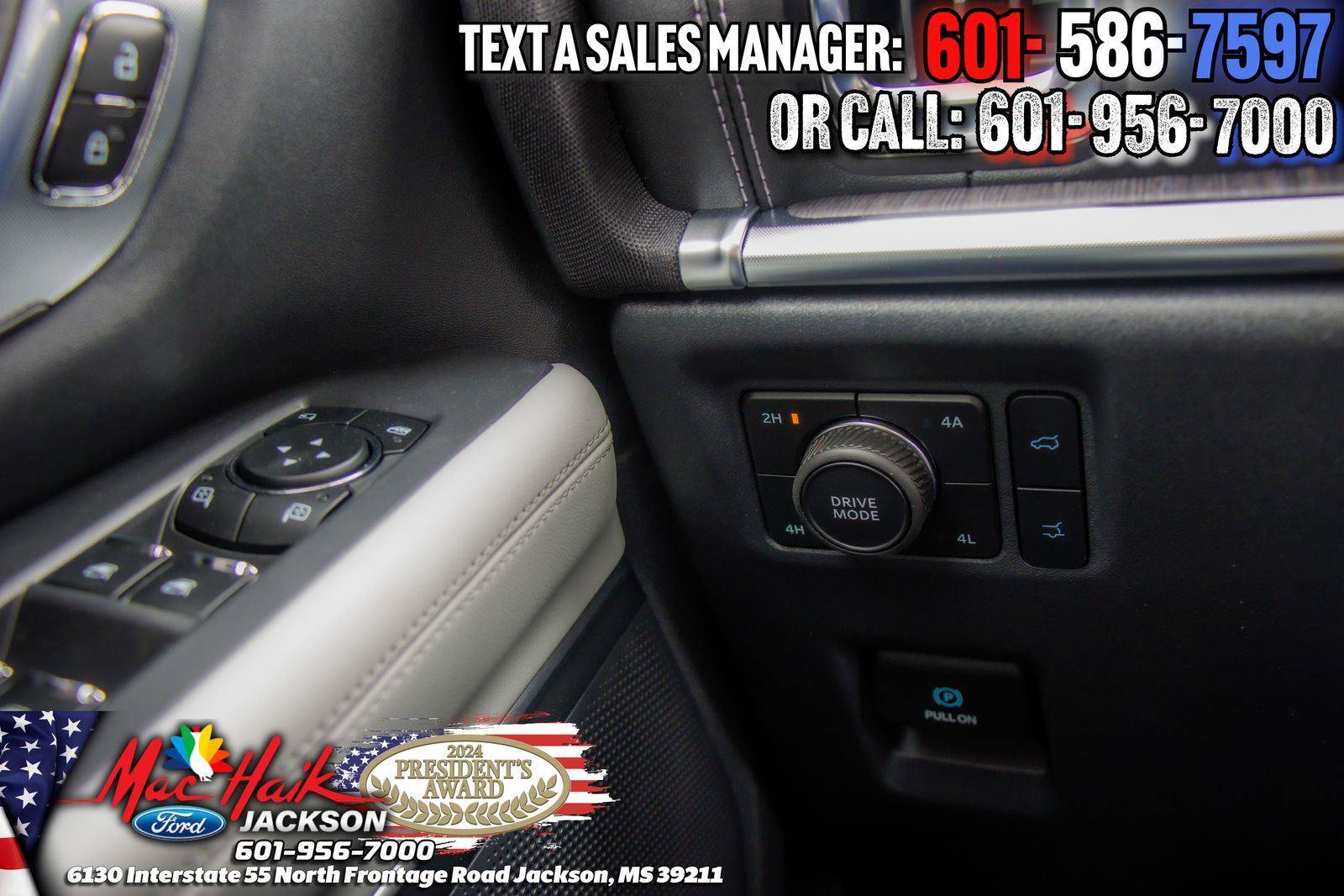 Used 2026 Ford Expedition Platinum w/ Platinum Ultimate Package AWD/4WD image 23