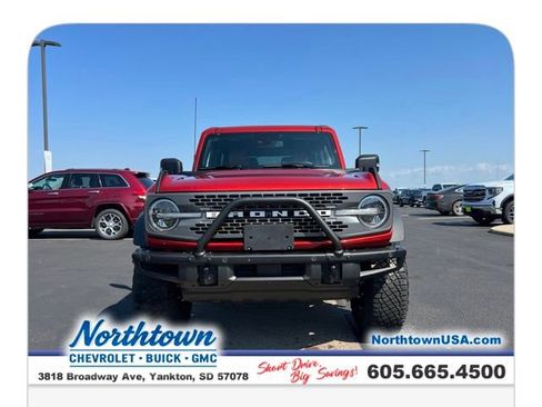 Used 2023 Ford Bronco Badlands AWD/4WD image 3