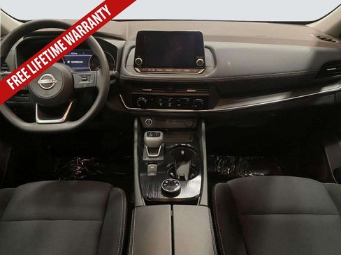 Used 2023 Nissan Rogue S AWD/4WD image 19