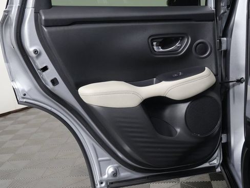 Used 2026 Honda HR-V EX-L image 13