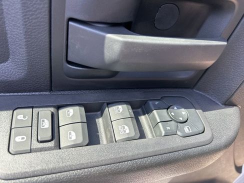 New 2026 RAM 2500 Tradesman AWD/4WD image 12