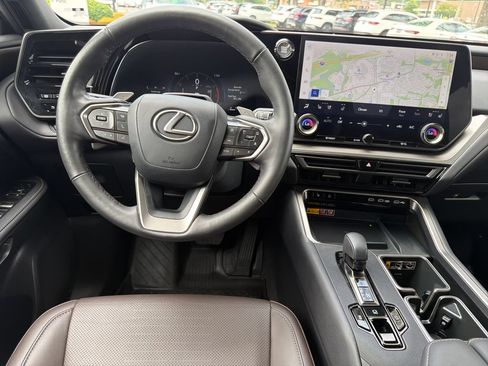 Used 2024 Lexus TX 350 FWD image 2