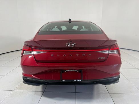 Used 2023 Hyundai Elantra Limited FWD image 6