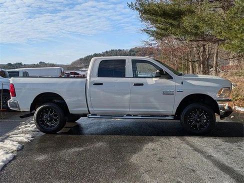 Certified 2017 RAM 2500 Tradesman w/ Chrome Appearance Group image 4