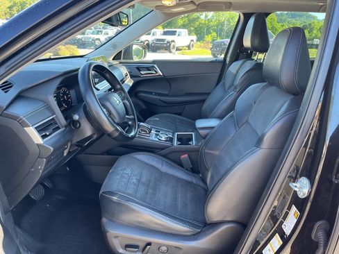 Used 2022 Mitsubishi Outlander SE FWD image 5
