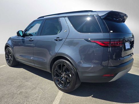 Used 2025 Land Rover Discovery S AWD/4WD image 3