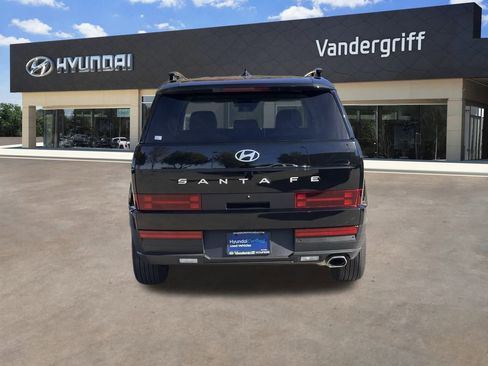 Certified 2025 Hyundai Santa Fe SEL image 10