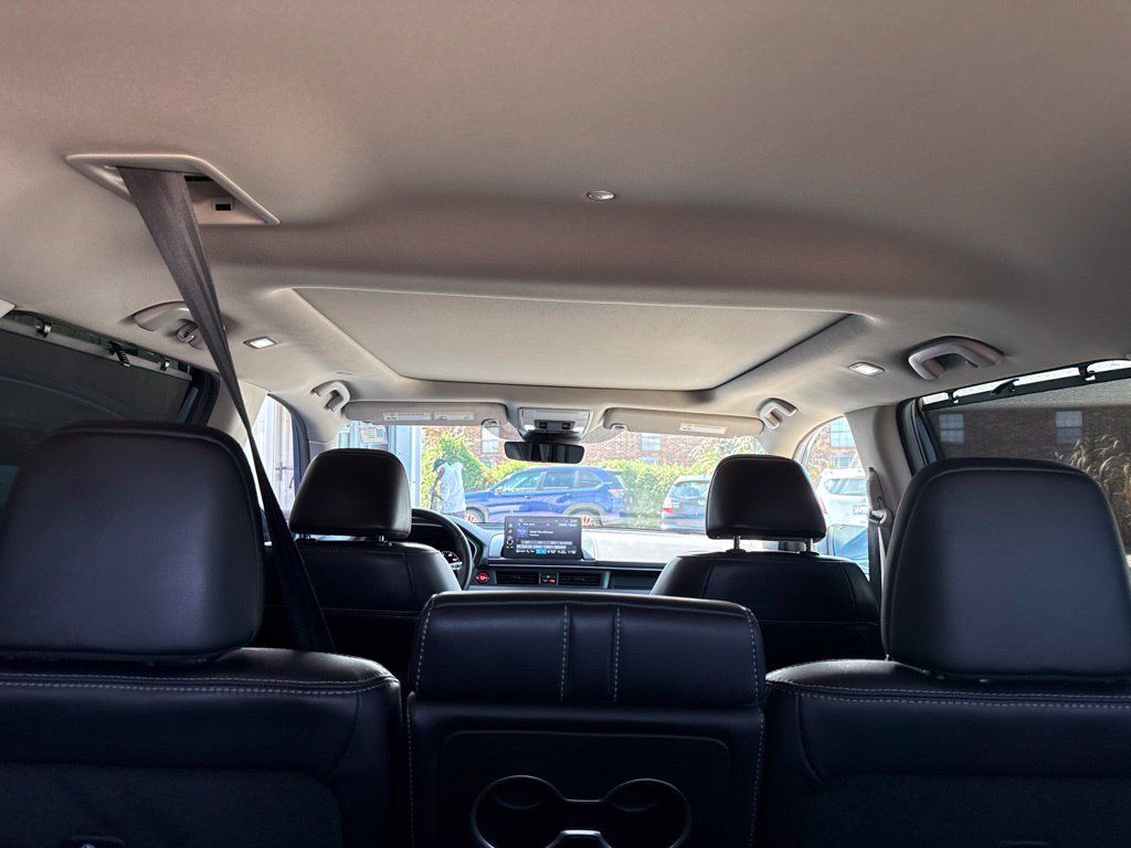 Used 2025 Honda Pilot Touring image 22