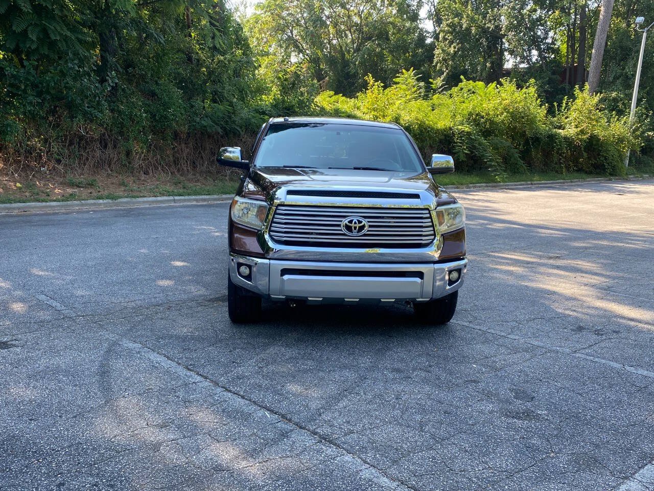 Used 2014 Toyota Tundra 1794 Edition AWD/4WD image 2
