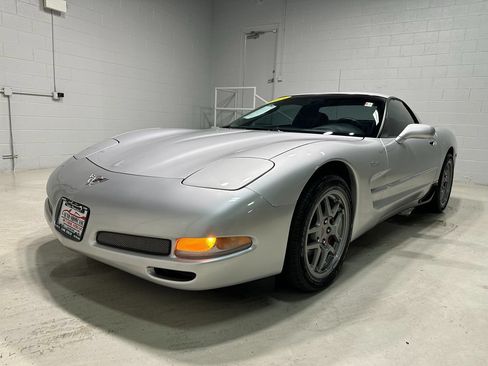 Used 2003 Chevrolet Corvette Z06 w/ Memory Package, 3 Drivers RWD image 15