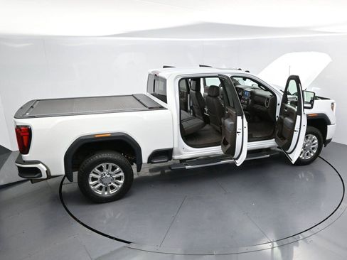 Used 2021 GMC Sierra 2500 Denali w/ Denali Ultimate Package AWD/4WD image 42