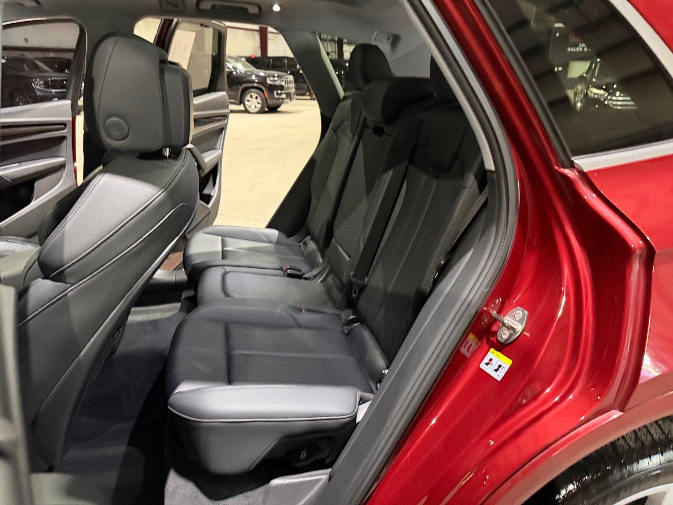 Used 2018 Audi Q5 2.0T Premium Plus w/ Premium Plus Package AWD/4WD image 18