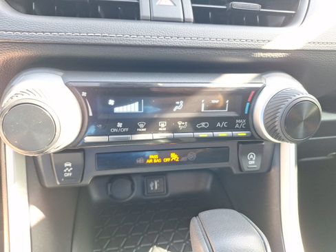 Used 2025 Toyota RAV4 LE FWD image 26