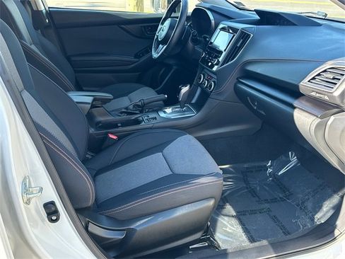 Used 2021 Subaru Crosstrek 2.0i Premium w/ Moonroof Package image 9