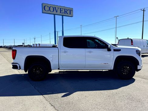 Used 2022 GMC Sierra 1500 AT4X image 6