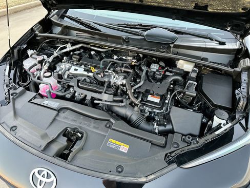 Used 2024 Toyota Prius LE image 24