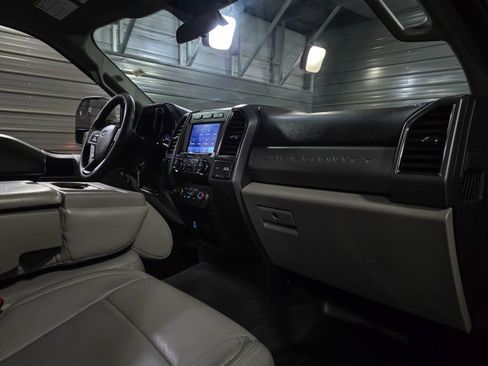 Used 2020 Ford F350 XLT w/ XLT Value Package AWD/4WD image 14