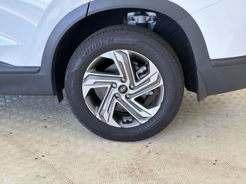 Used 2023 Hyundai Santa Fe SEL image 12