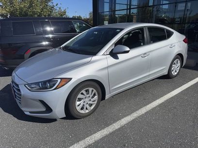 Used 2018 Hyundai Elantra SE