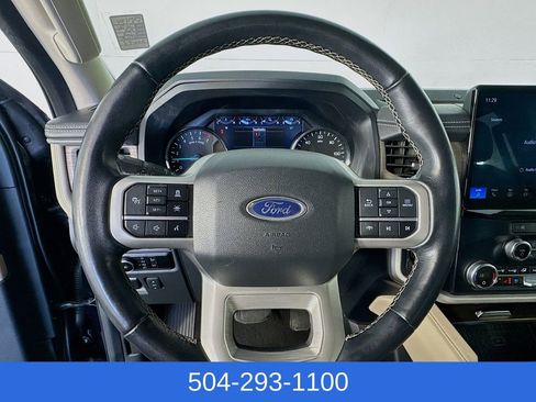 Used 2024 Ford Expedition Max Limited image 11