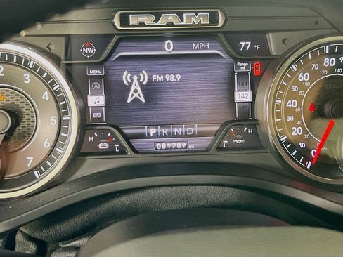 Used 2020 RAM 1500 Big Horn AWD/4WD image 12