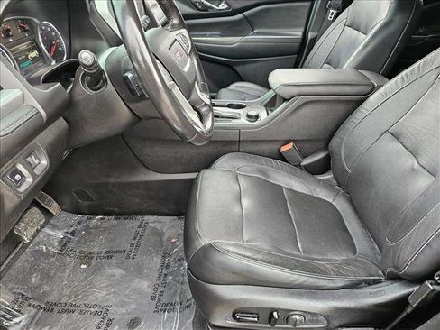 Used 2017 GMC Acadia SLT image 15