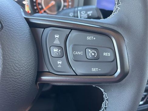 New 2025 Jeep Gladiator Sport w/ Premium Package image 27