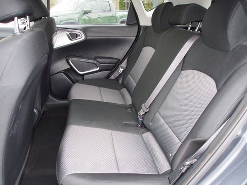 Used 2023 Kia Soul LX w/ Option Group 015 image 18