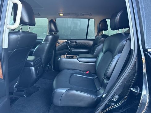 Used 2021 Nissan Armada SL w/ Captain's Chairs Package image 28