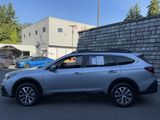 Used 2022 Subaru Outback Premium image 2