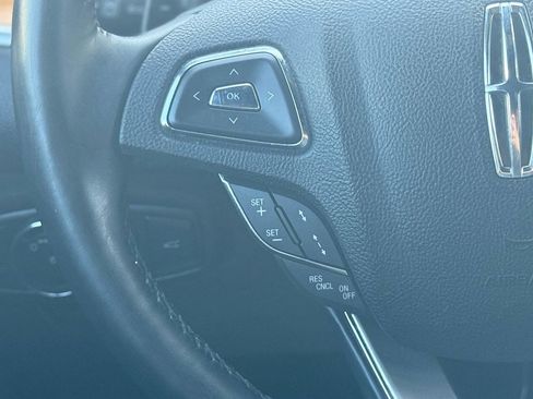 Used 2018 Lincoln MKC Reserve image 22