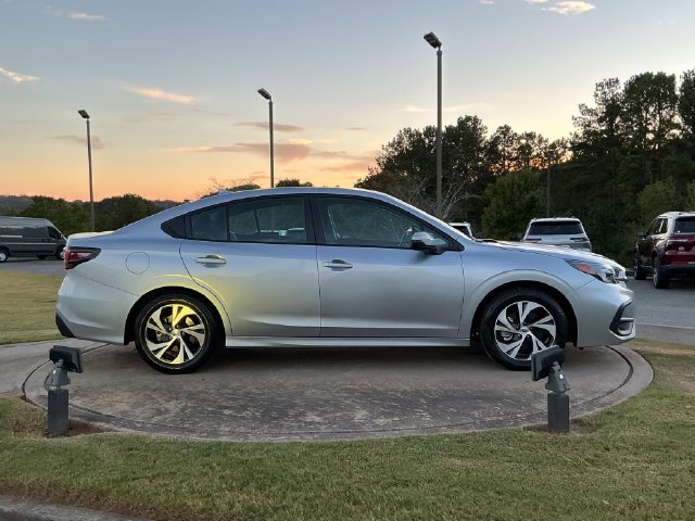 Used 2024 Subaru Legacy Premium AWD/4WD image 8