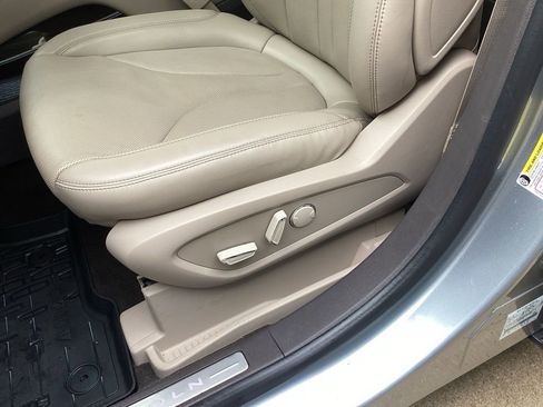 Used 2022 Lincoln Nautilus Reserve w/ Equipment Group 201A image 28