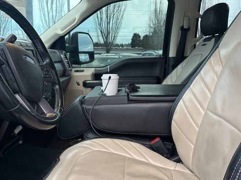 Used 2020 Ford F450 Limited w/ FX4 Off-Road Package image 12