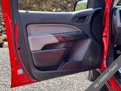 Used 2019 Chevrolet Colorado W/T w/ WT Convenience Package AWD/4WD image 19