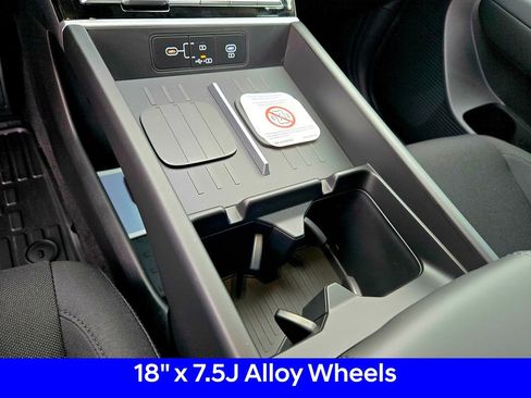 New 2026 Hyundai Santa Fe SE image 14