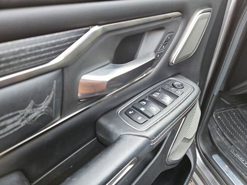 Used 2019 RAM 1500 Limited image 28