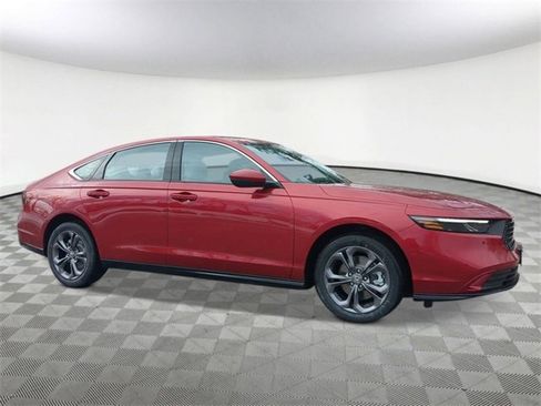 New 2026 Honda Accord EX-L image 7