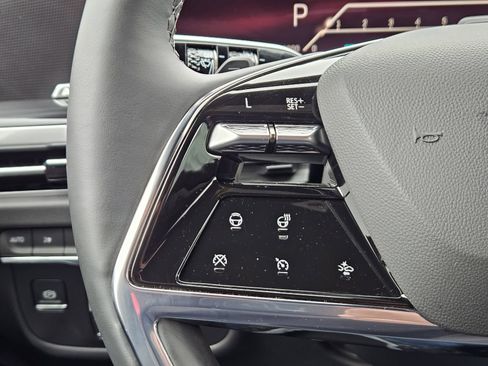 Certified 2025 Cadillac Escalade Sport w/ LPO, Floor Liner Package image 23