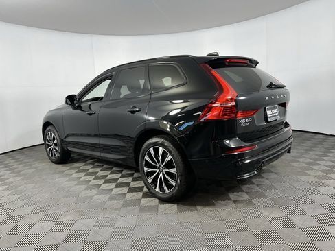 Used 2025 Volvo XC60 B5 Plus image 7